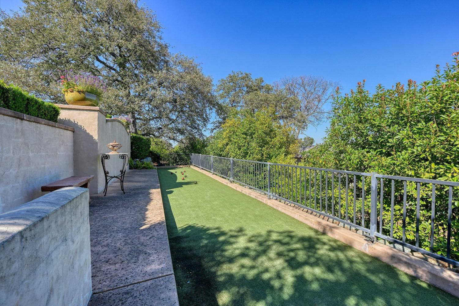 Detail Gallery Image 55 of 69 For 5531 Sur Mer Dr, El Dorado Hills,  CA 95762 - 4 Beds | 3/1 Baths