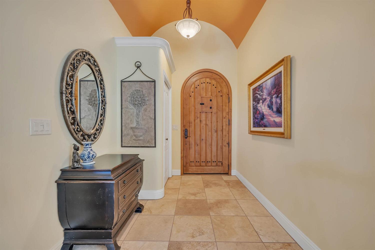 Detail Gallery Image 14 of 59 For 11107 Edgewood Rd, Auburn,  CA 95603 - 3 Beds | 2 Baths