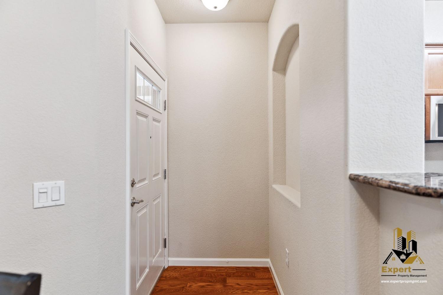 Detail Gallery Image 6 of 27 For 900 Moon Cir #922,  Folsom,  CA 95630 - 2 Beds | 2 Baths