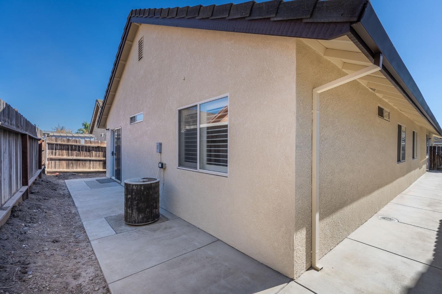 Detail Gallery Image 25 of 27 For 1110 San Miguel St, Escalon,  CA 95320 - 4 Beds | 2 Baths