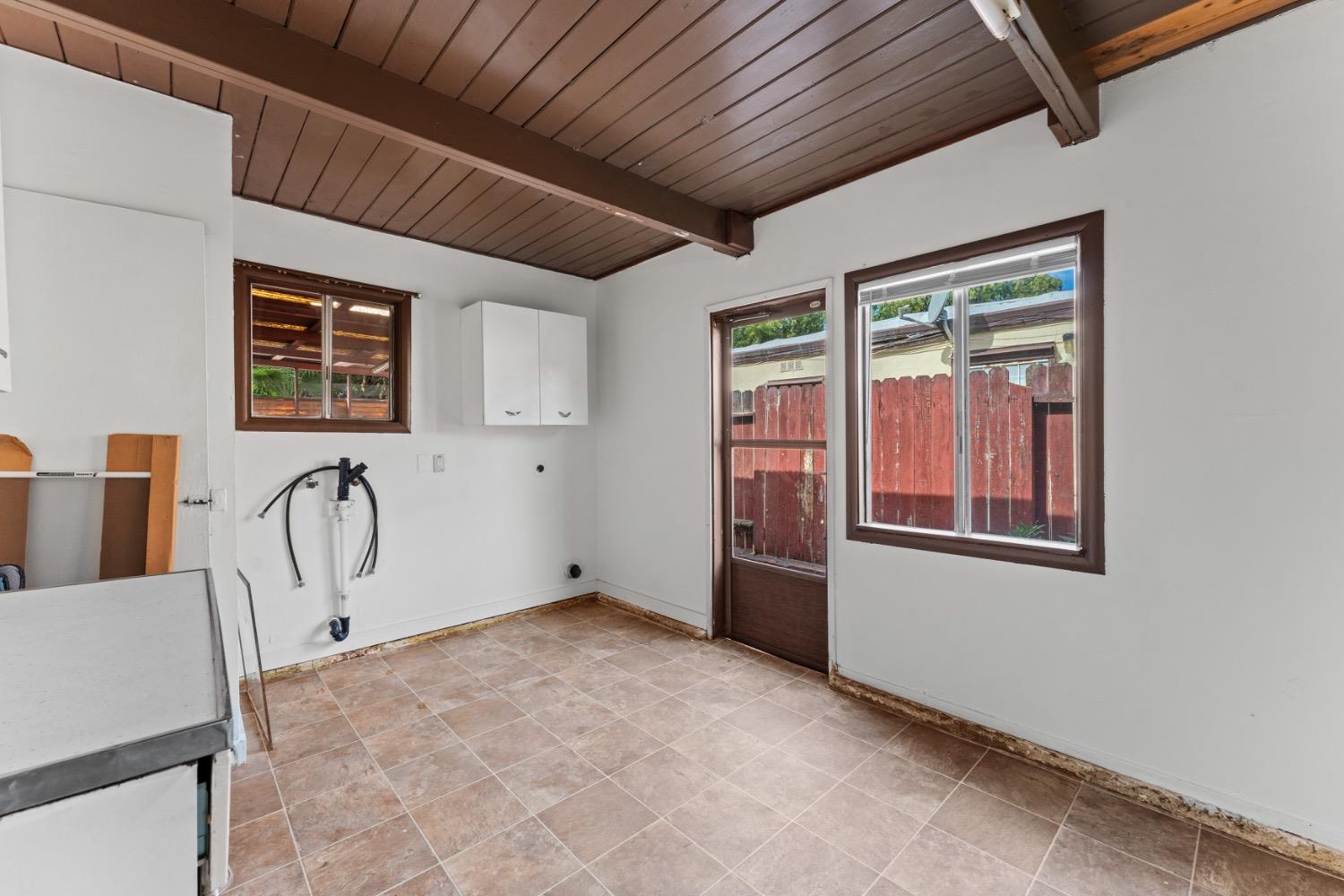 Detail Gallery Image 23 of 37 For 1482 Upland Dr, Yuba City,  CA 95991 - 3 Beds | 1 Baths