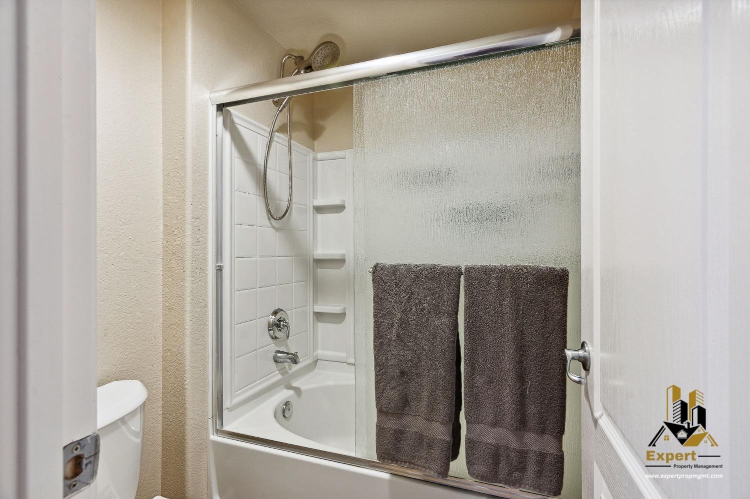 Detail Gallery Image 23 of 27 For 900 Moon Cir #922,  Folsom,  CA 95630 - 2 Beds | 2 Baths