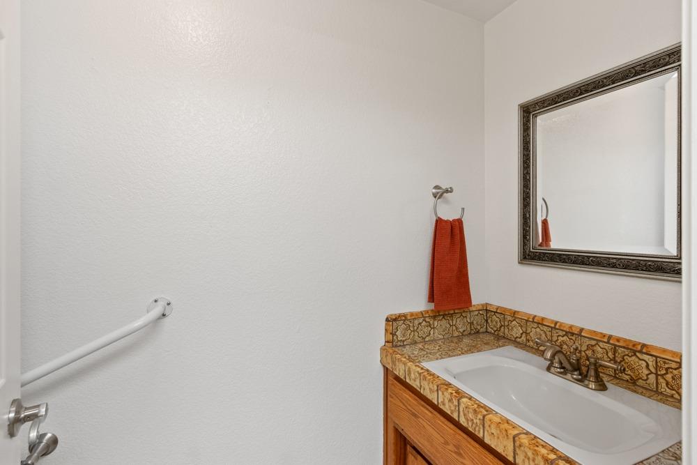 Detail Gallery Image 33 of 88 For 1662 Stonecrest Rd, Placerville,  CA 95667 - 4 Beds | 3/1 Baths