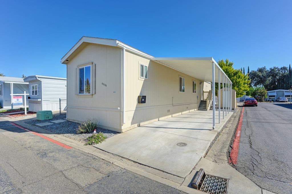 Detail Gallery Image 1 of 32 For 6220 Gettysburg Ln 11, Citrus Heights,  CA 95621 - 3 Beds | 2 Baths