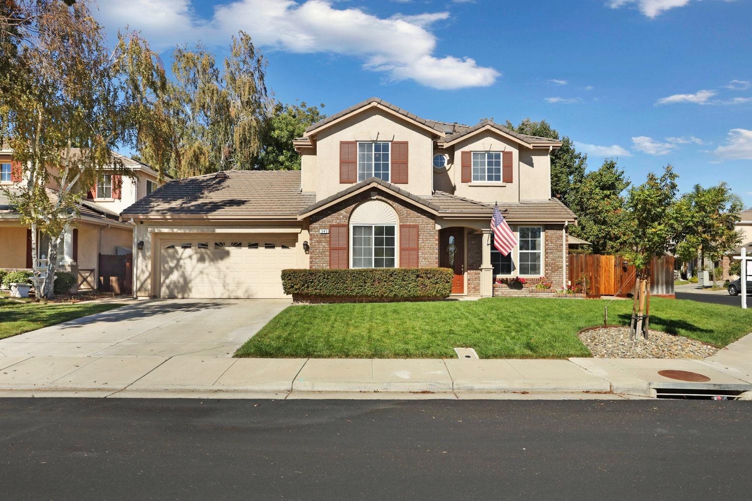 Detail Gallery Image 1 of 1 For 345 Christopher Michael Ln, Tracy,  CA 95377 - 4 Beds | 2/1 Baths