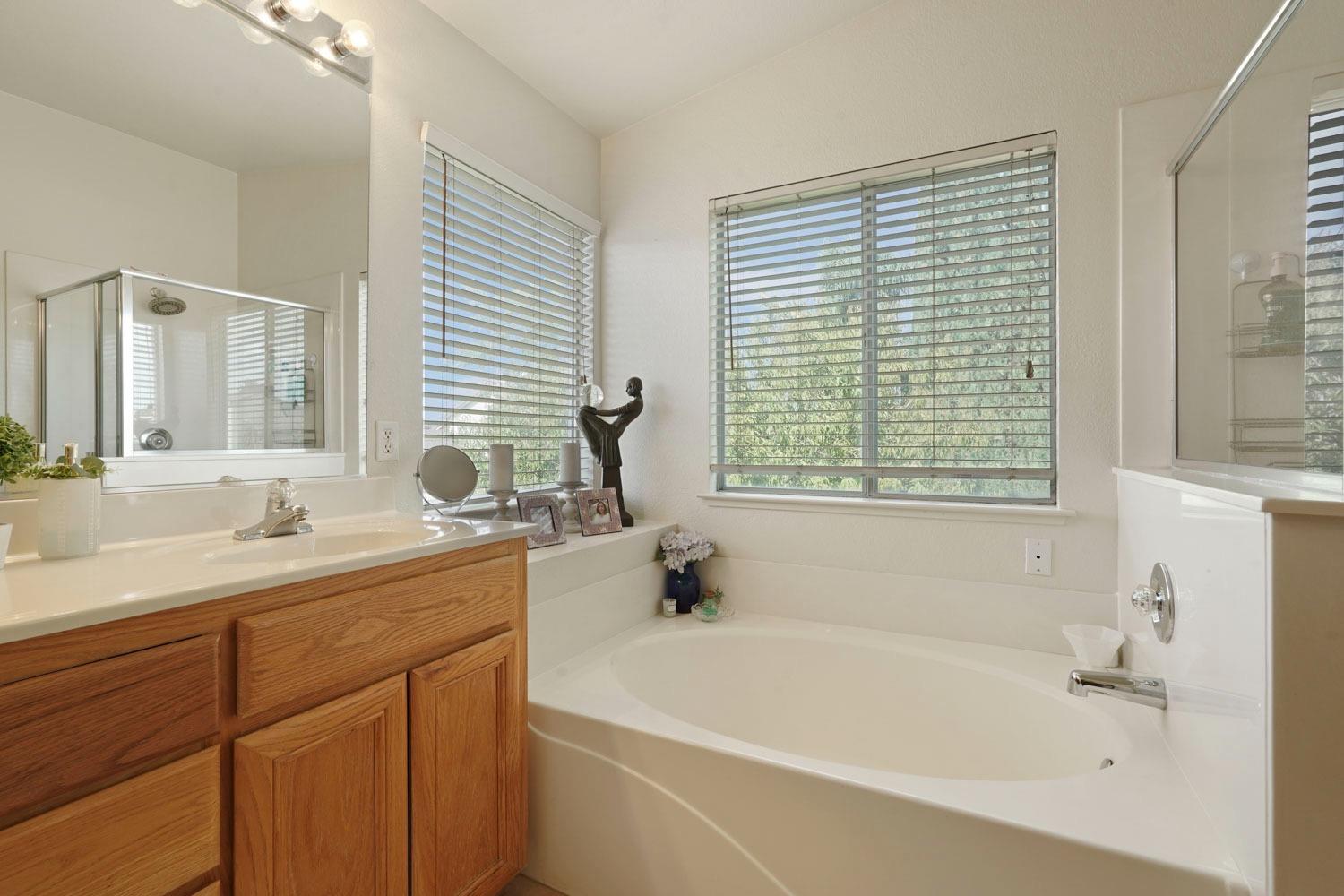 Detail Gallery Image 33 of 43 For 1459 Port St, Manteca,  CA 95336 - 4 Beds | 2/1 Baths