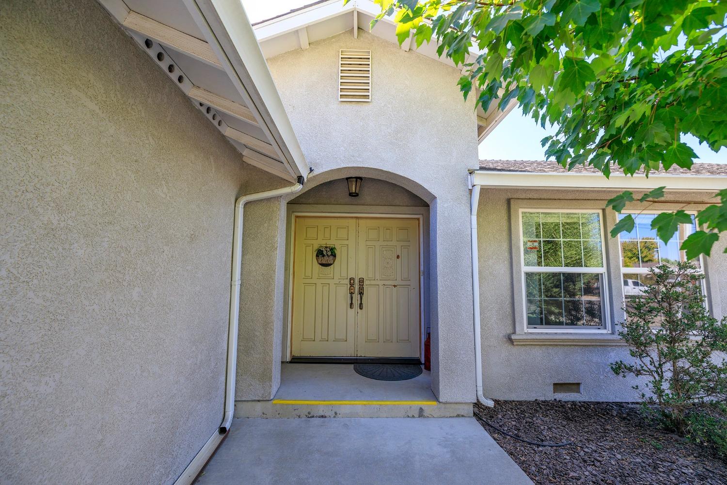 Detail Gallery Image 6 of 49 For 940 E Minnesota Ave, Turlock,  CA 95382 - 3 Beds | 3/1 Baths