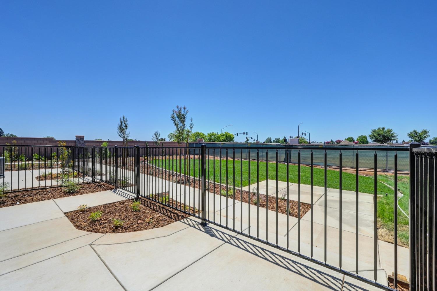 Detail Gallery Image 52 of 54 For 1729 Grand Breeze Ln #82,  Lincoln,  CA 95648 - 3 Beds | 2/1 Baths