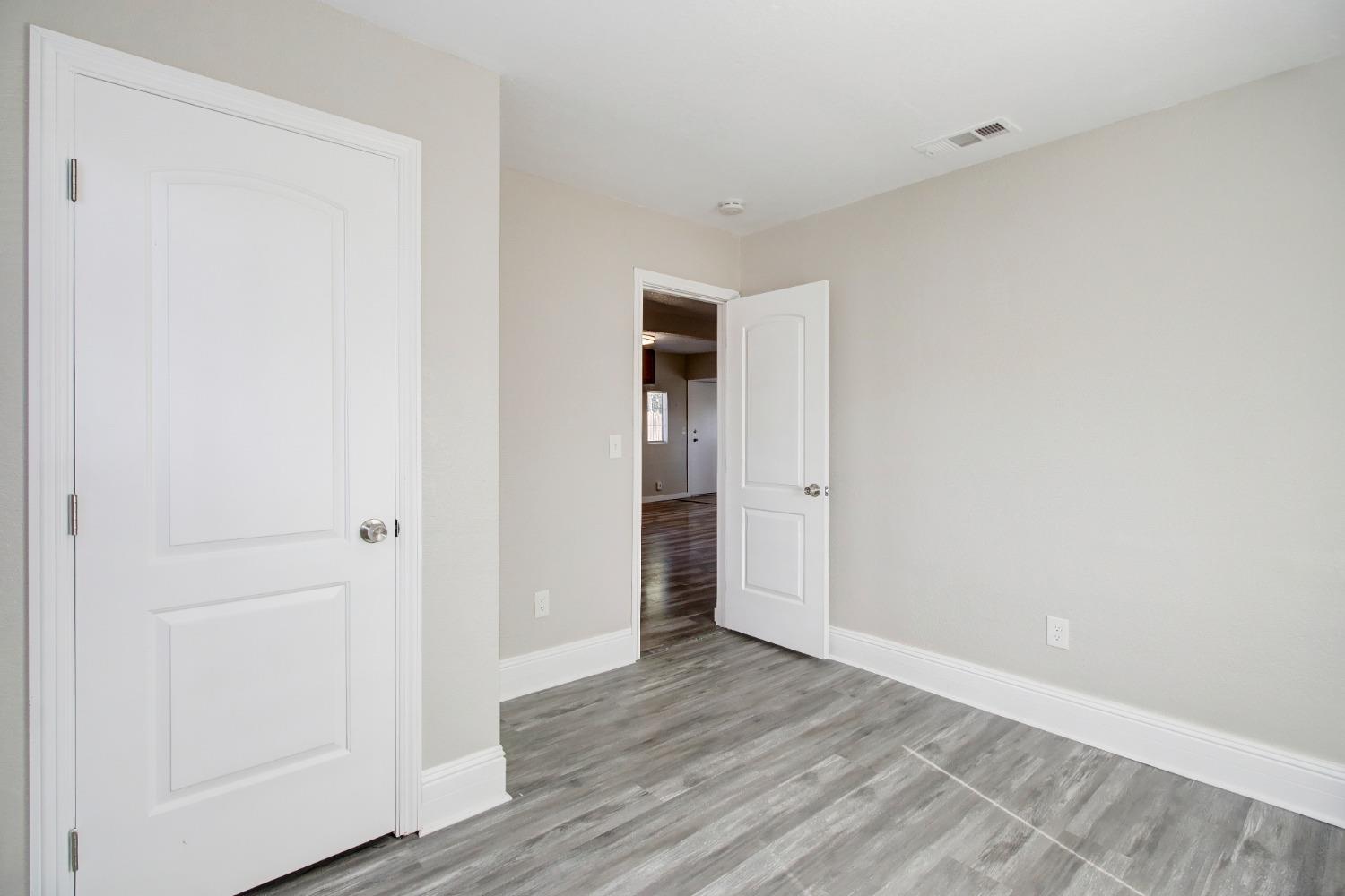 Detail Gallery Image 18 of 38 For 845 Price Ct, Sacramento,  CA 95815 - 2 Beds | 1 Baths