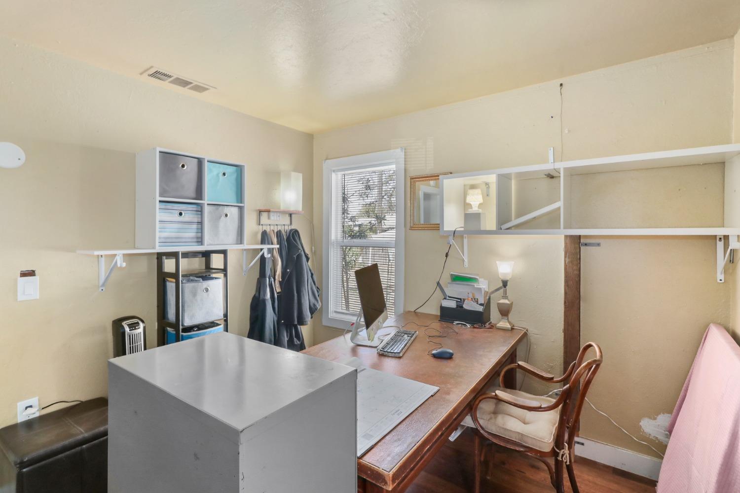 Detail Gallery Image 29 of 45 For 1013 Frienza Ave, Sacramento,  CA 95815 - 3 Beds | 1 Baths