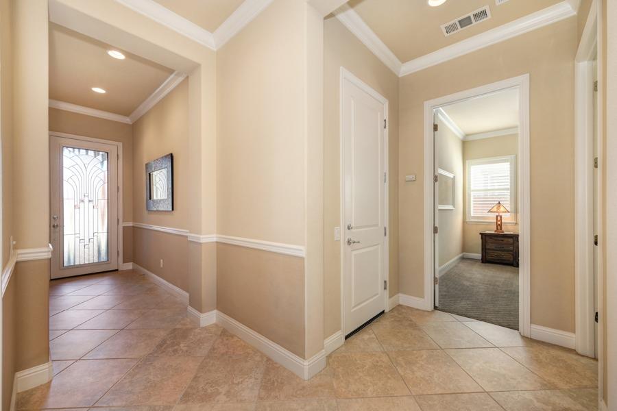 Detail Gallery Image 24 of 49 For 2129 Leighham Dr, Roseville,  CA 95747 - 3 Beds | 2 Baths