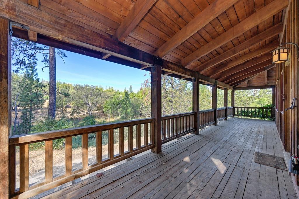 Detail Gallery Image 9 of 83 For 16030 Schaefer Ranch Rd, Pioneer,  CA 95666 - 4 Beds | 3 Baths