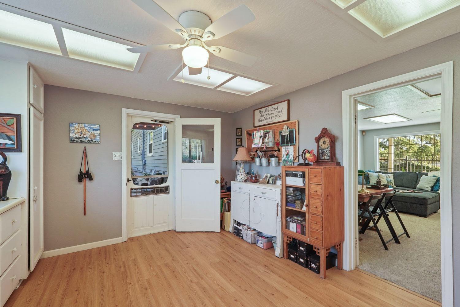 Detail Gallery Image 44 of 51 For 24747 N Highway 99, Acampo,  CA 95220 - 3 Beds | 2/1 Baths