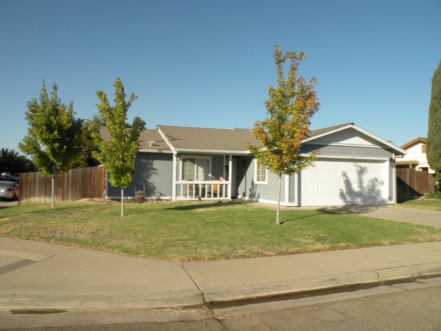 Detail Gallery Image 4 of 21 For 16614 Carob Ct, Delhi,  CA 95315 - 3 Beds | 2 Baths