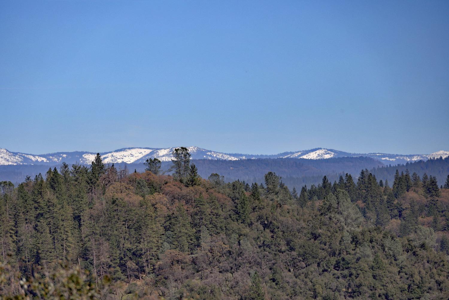 Detail Gallery Image 14 of 53 For 17814 Wallis Dr, Grass Valley,  CA 95949 - 3 Beds | 2/2 Baths