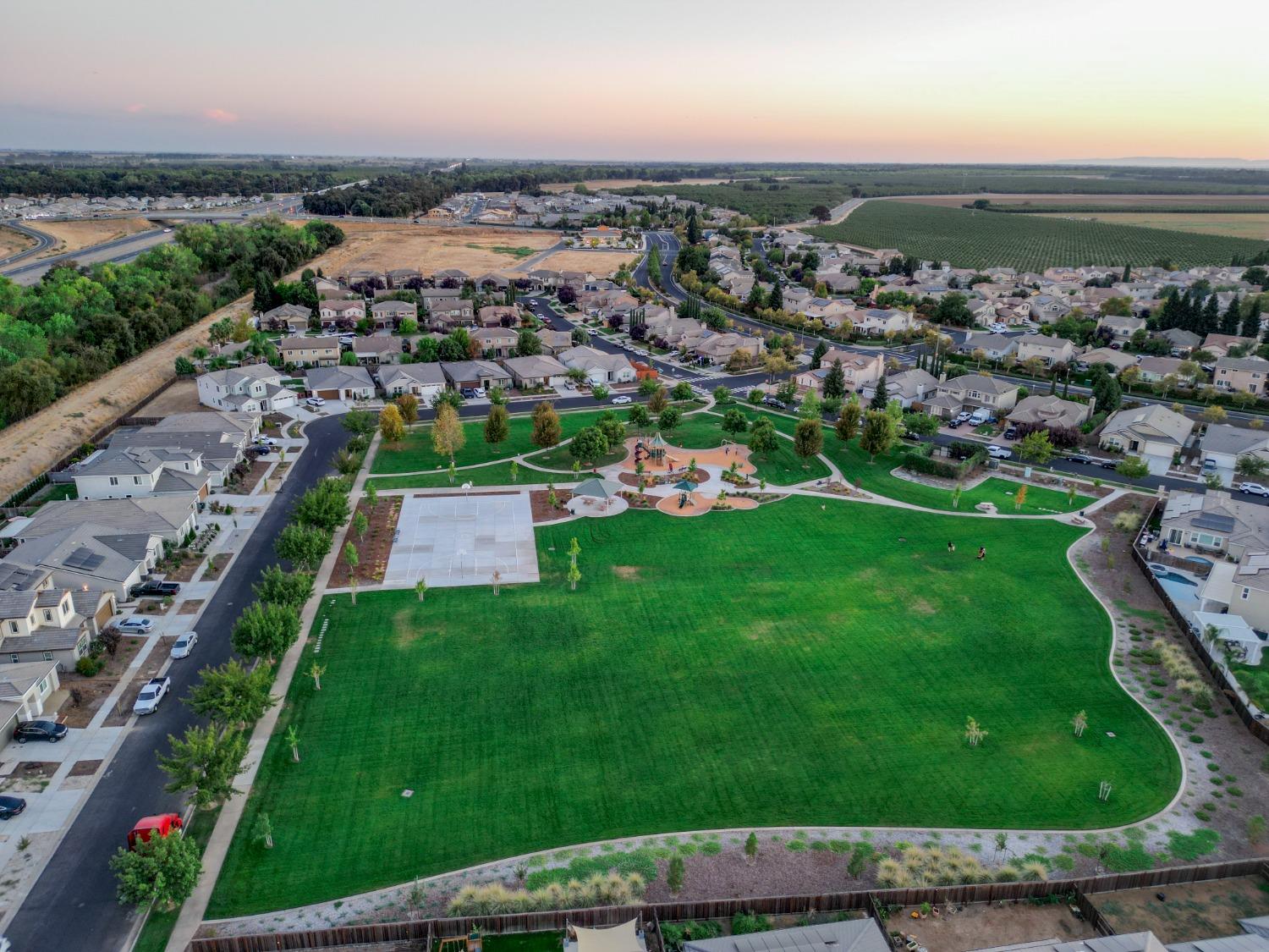 Detail Gallery Image 67 of 79 For 1806 Santa Cruz Dr, Plumas Lake,  CA 95961 - 4 Beds | 3 Baths