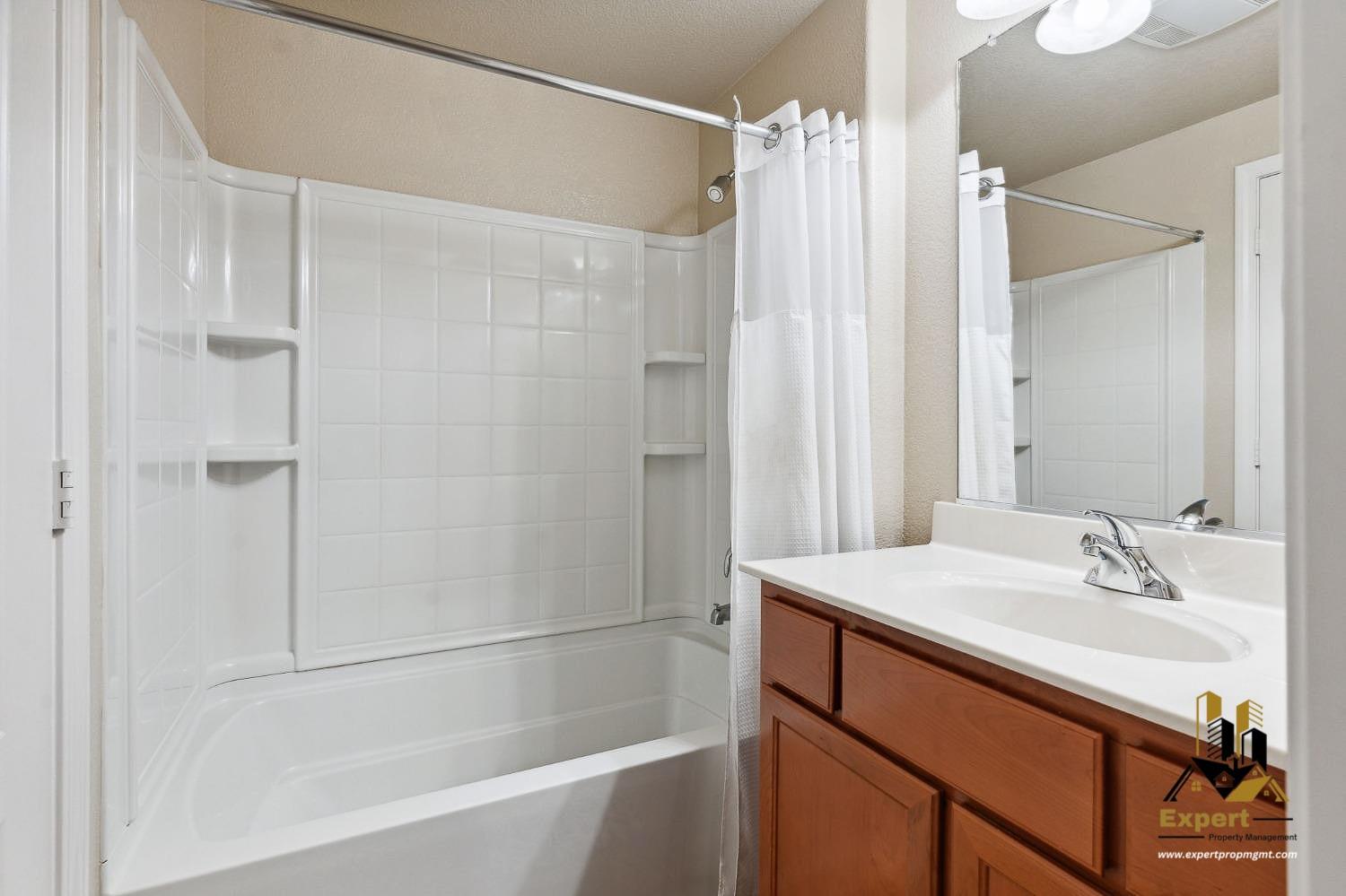 Detail Gallery Image 17 of 27 For 900 Moon Cir #922,  Folsom,  CA 95630 - 2 Beds | 2 Baths