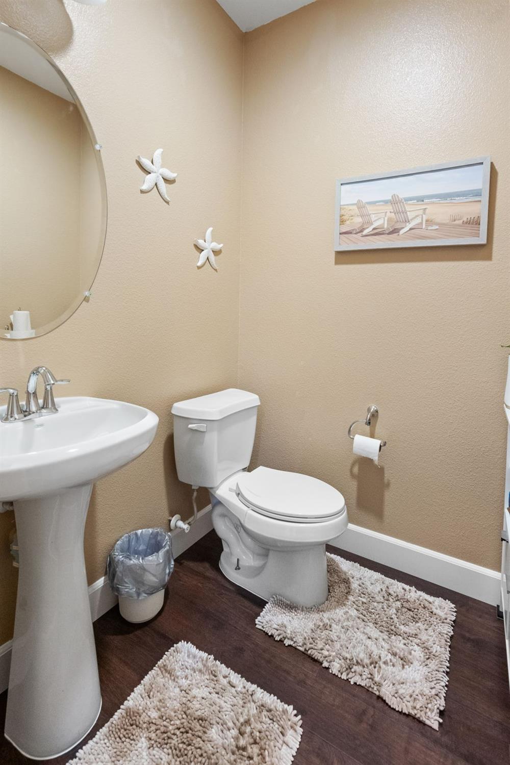 Detail Gallery Image 25 of 39 For 4892 Tusk Way, Elk Grove,  CA 95757 - 5 Beds | 3/1 Baths