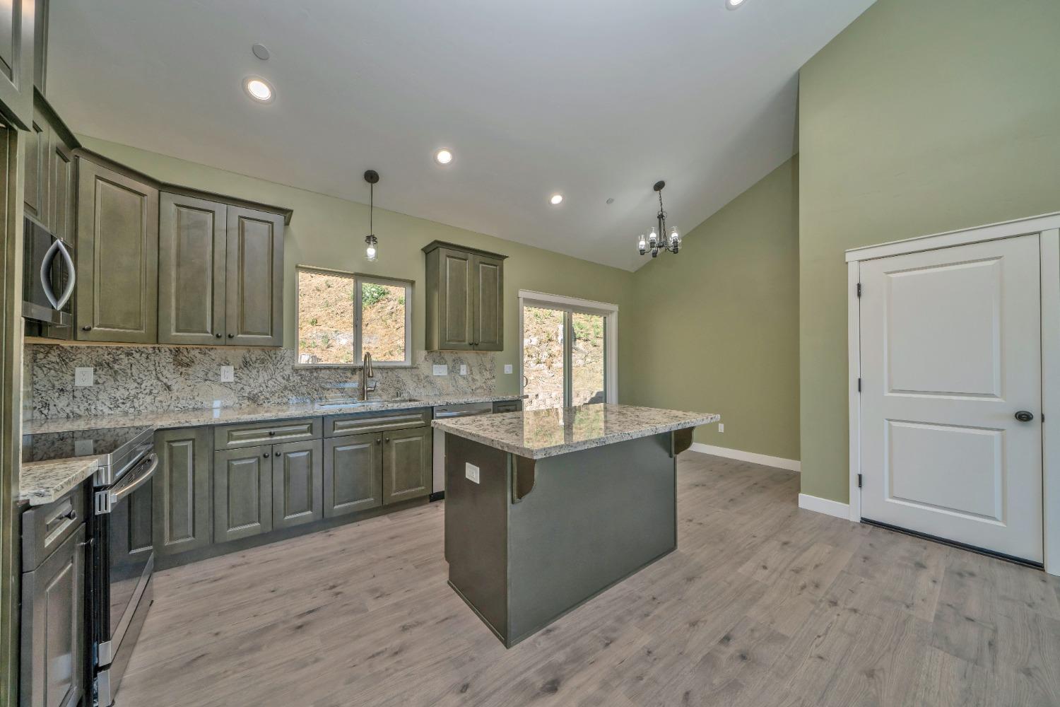 Detail Gallery Image 13 of 38 For 7255 Winding Way, Grizzly Flats,  CA 95636 - 3 Beds | 2 Baths