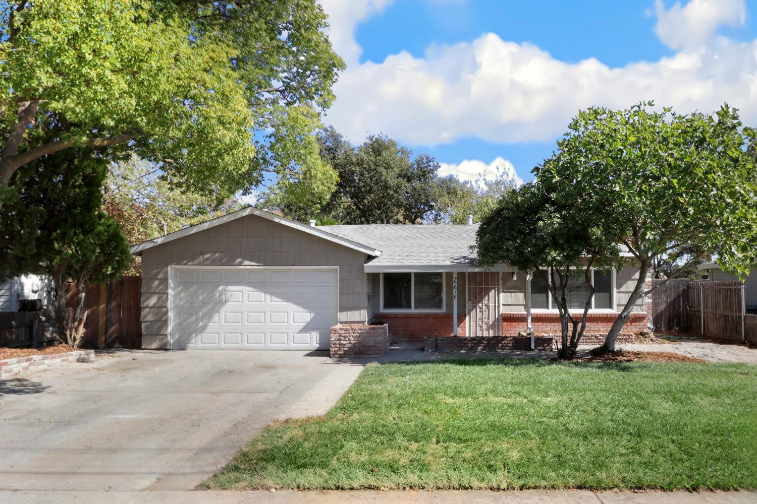 Detail Gallery Image 1 of 1 For 6618 5th Ave, Rio Linda,  CA 95673 - 3 Beds | 1 Baths