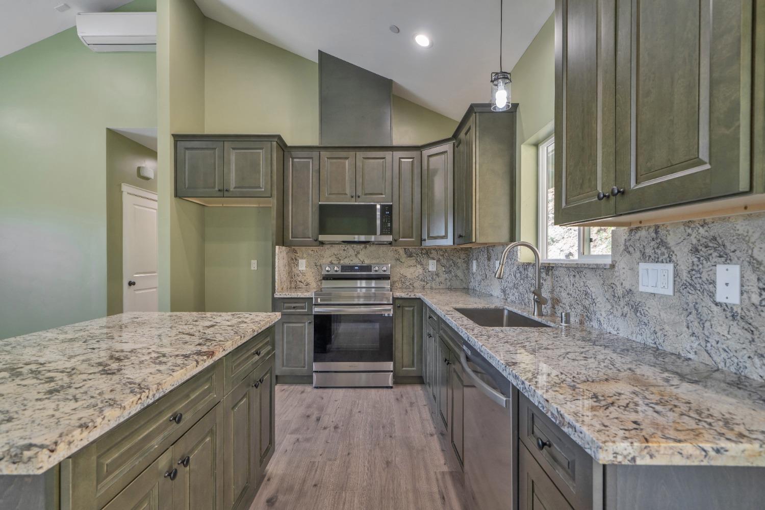 Detail Gallery Image 14 of 38 For 7255 Winding Way, Grizzly Flats,  CA 95636 - 3 Beds | 2 Baths