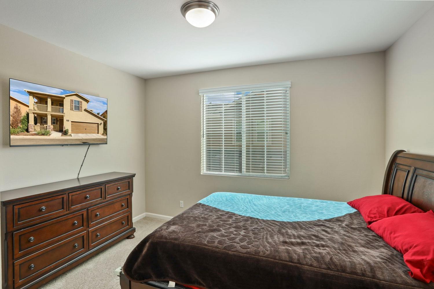 Detail Gallery Image 24 of 39 For 2242 Province Pl, Hughson,  CA 95326 - 3 Beds | 2/1 Baths