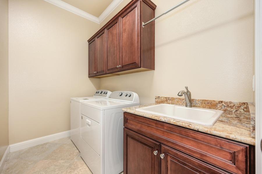 Detail Gallery Image 38 of 49 For 2129 Leighham Dr, Roseville,  CA 95747 - 3 Beds | 2 Baths