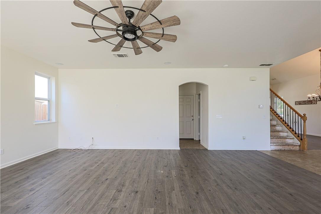 Detail Gallery Image 16 of 51 For 388 Daisy Ct, Merced,  CA 95341 - 4 Beds | 2/1 Baths