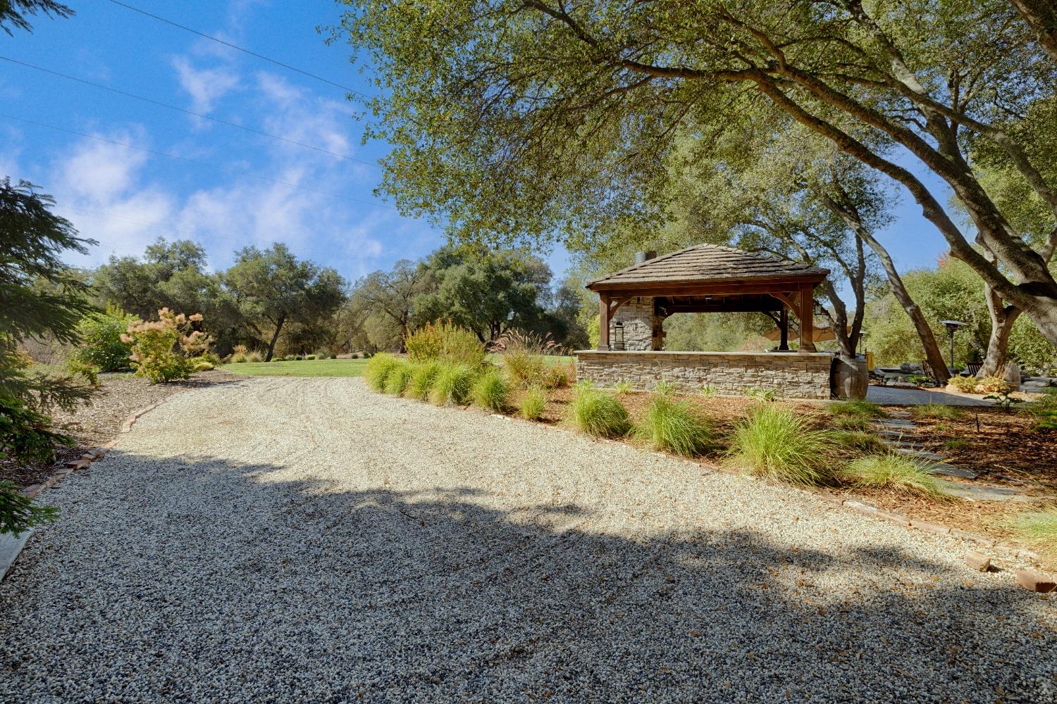 Detail Gallery Image 6 of 88 For 9788 Wexford Cir, Granite Bay,  CA 95746 - 4 Beds | 5/1 Baths