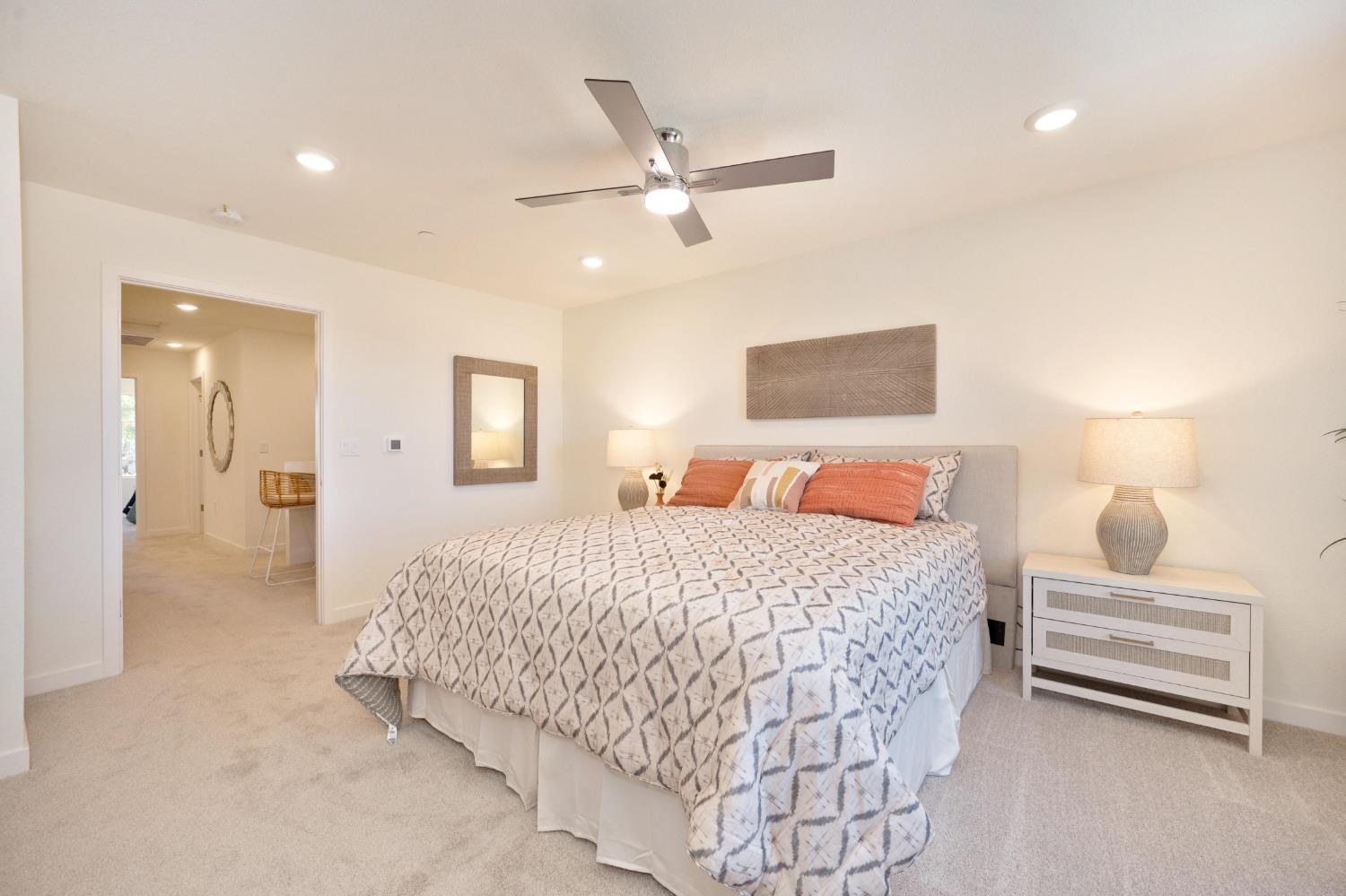 Detail Gallery Image 25 of 54 For 1729 Grand Breeze Ln #82,  Lincoln,  CA 95648 - 3 Beds | 2/1 Baths