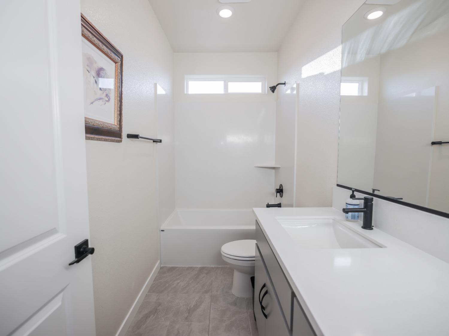 Detail Gallery Image 50 of 70 For 3532 Sparrow Ct, West Sacramento,  CA 95691 - 3 Beds | 2/1 Baths