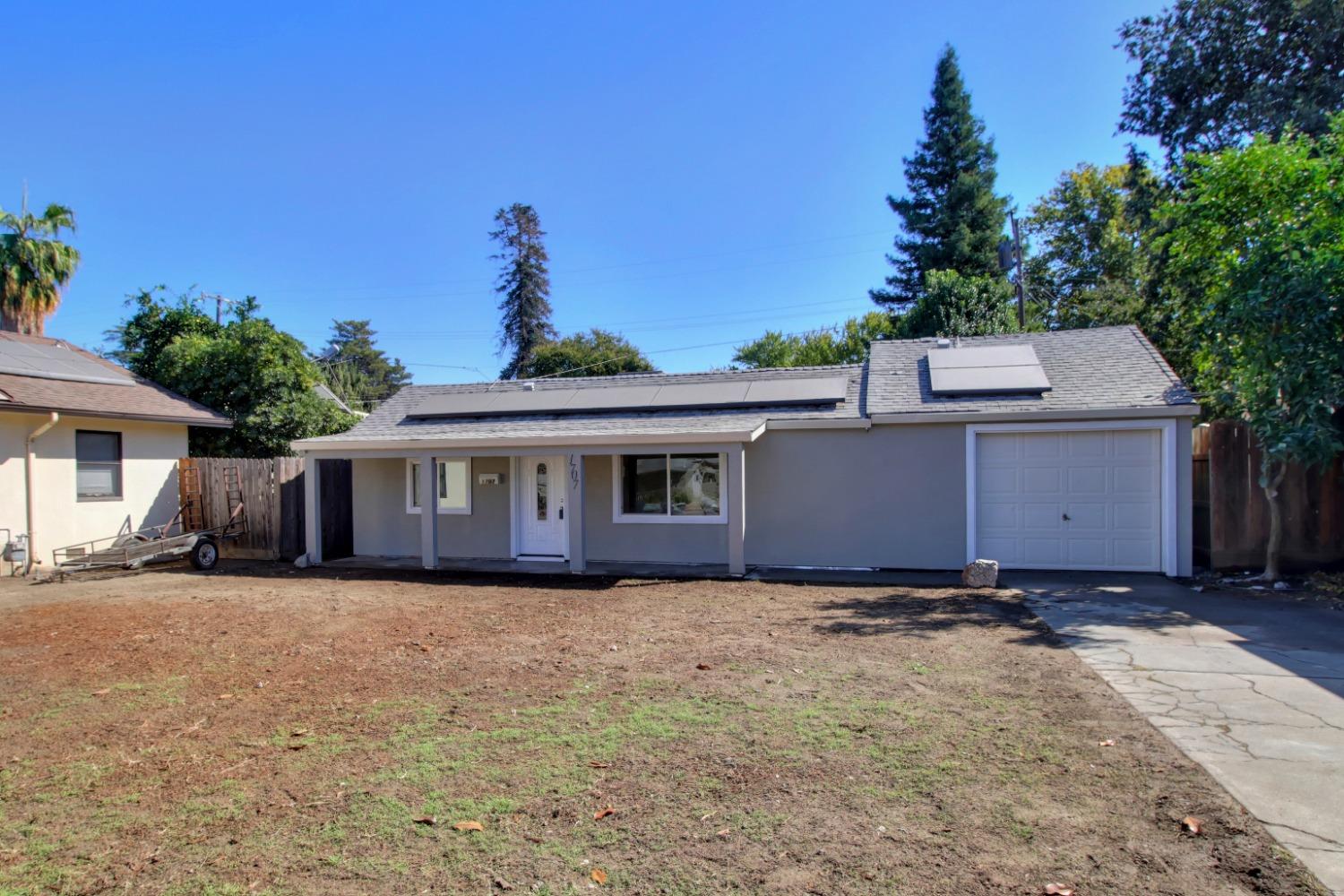 Detail Gallery Image 33 of 33 For 1707 Virginia Ave, West Sacramento,  CA 95691 - 2 Beds | 2 Baths