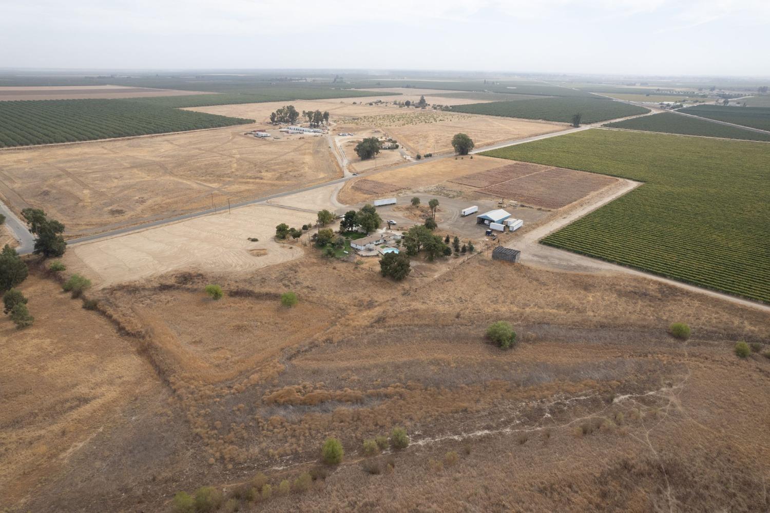 Detail Gallery Image 70 of 75 For 9856 Road 33 1/2, Madera,  CA 93636 - 3 Beds | 2 Baths