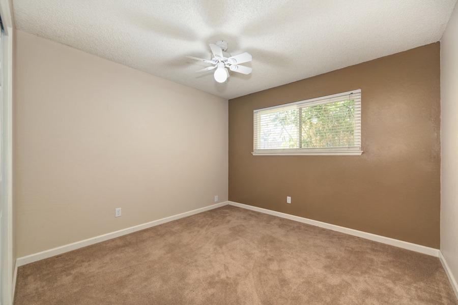 Detail Gallery Image 20 of 38 For 5620 Woodforest Dr, Sacramento,  CA 95842 - 4 Beds | 2 Baths