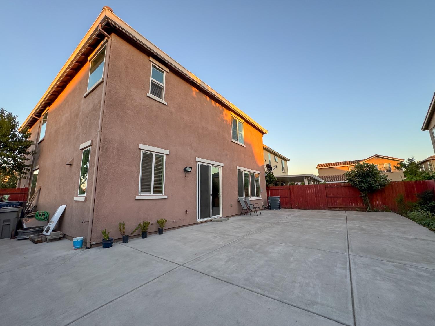 Detail Gallery Image 24 of 36 For 4065 San Filipo Way, Sacramento,  CA 95834 - 4 Beds | 2/1 Baths