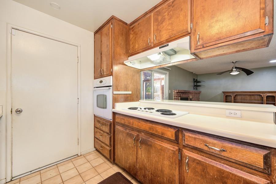 Detail Gallery Image 11 of 38 For 5620 Woodforest Dr, Sacramento,  CA 95842 - 4 Beds | 2 Baths