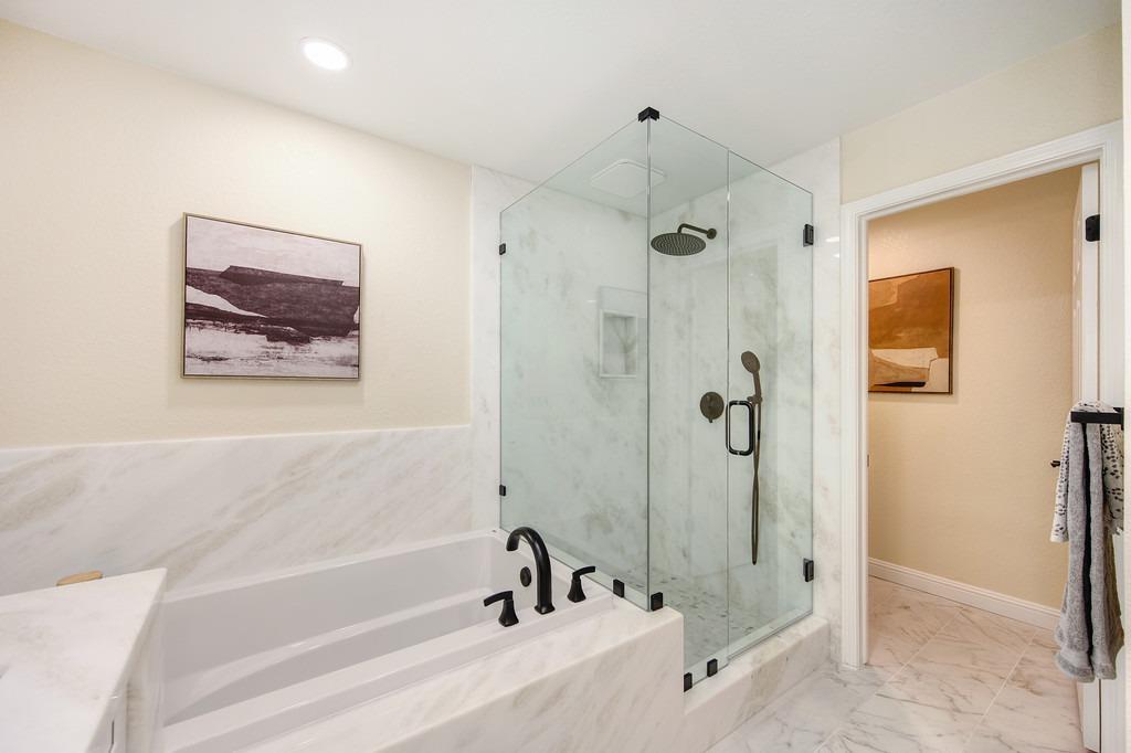 Detail Gallery Image 32 of 58 For 190 Winding Canyon Ln, Folsom,  CA 95630 - 2 Beds | 2 Baths