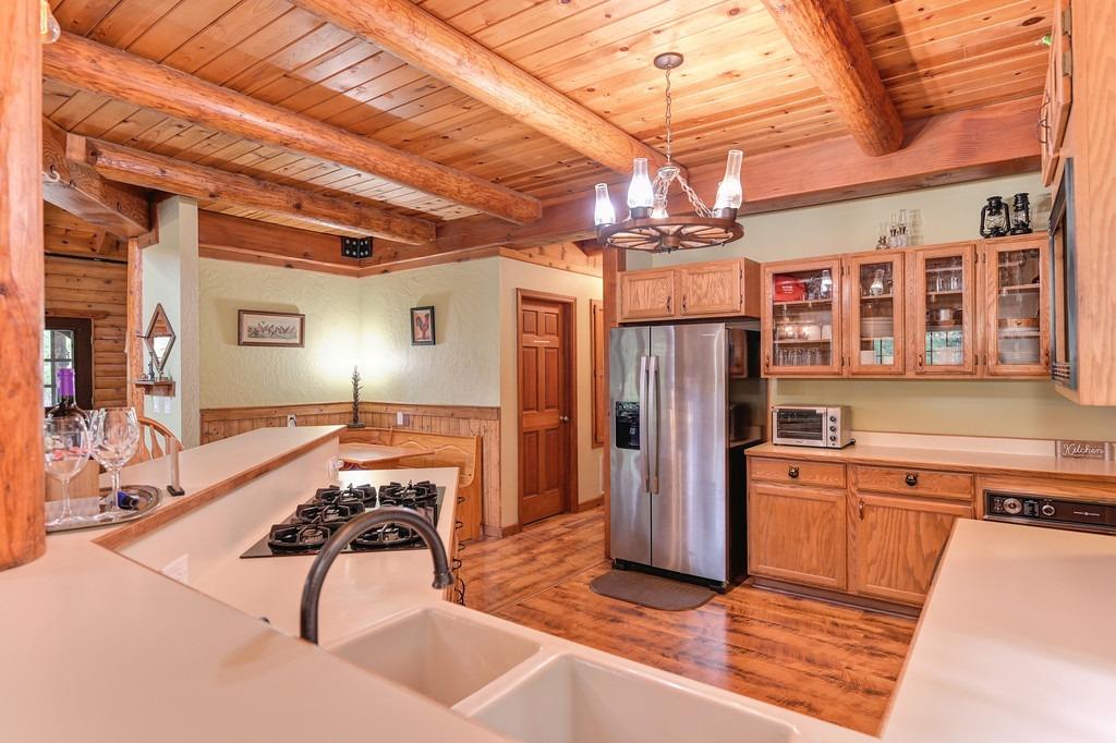 Detail Gallery Image 19 of 63 For 5850 Juarez Rd, Placerville,  CA 95667 - 3 Beds | 2/1 Baths