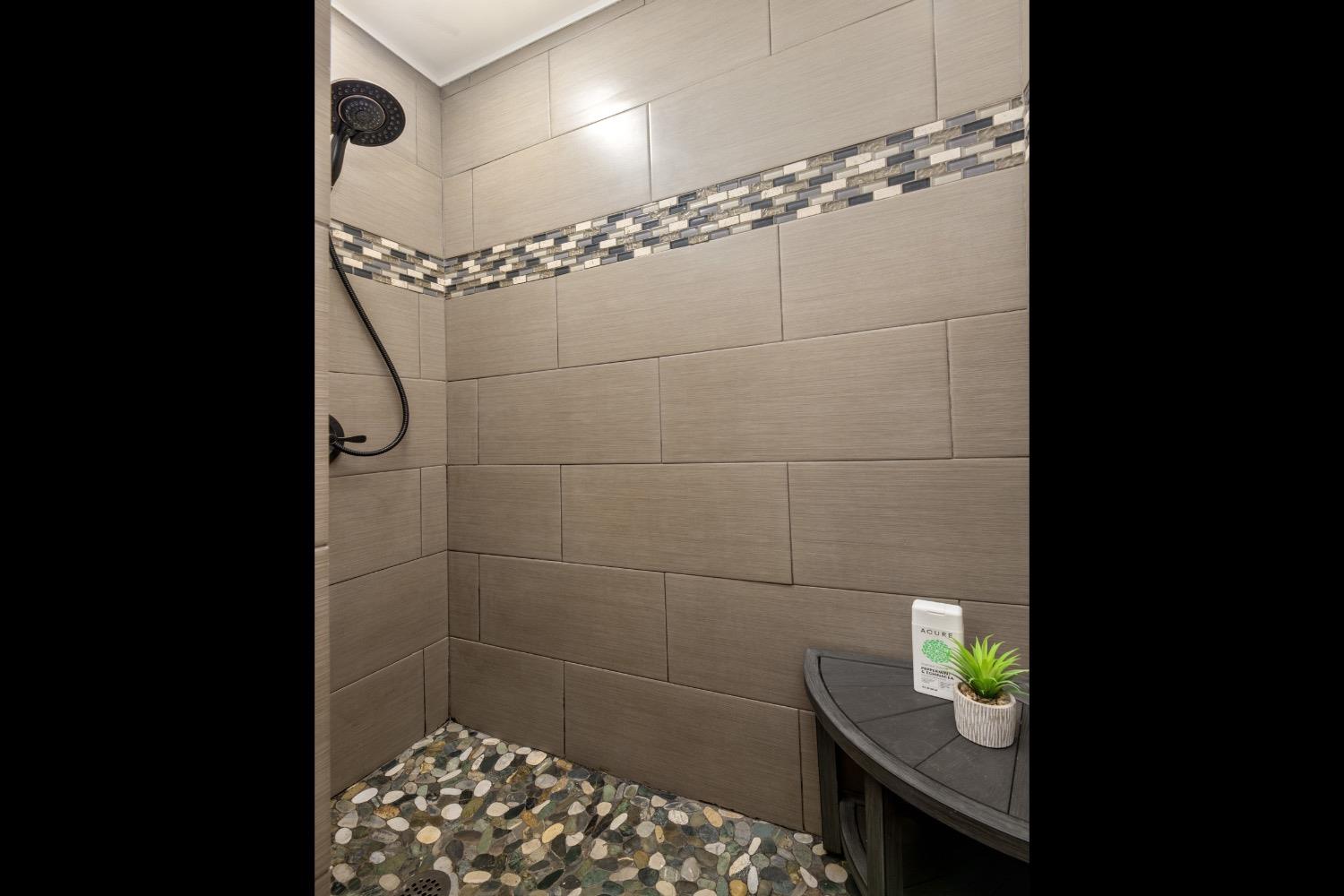 Detail Gallery Image 30 of 39 For 590 Railroad Ave, Nevada City,  CA 95959 - 3 Beds | 2/1 Baths