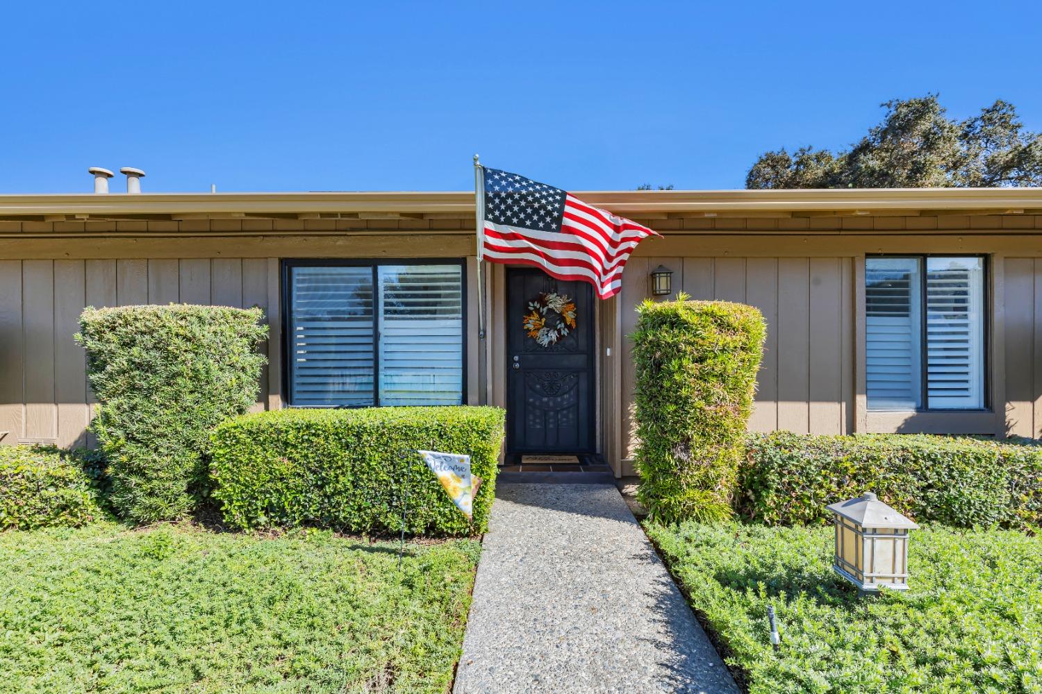 Detail Gallery Image 2 of 32 For 1077 Rivara Rd #128,  Stockton,  CA 95207 - 2 Beds | 2 Baths