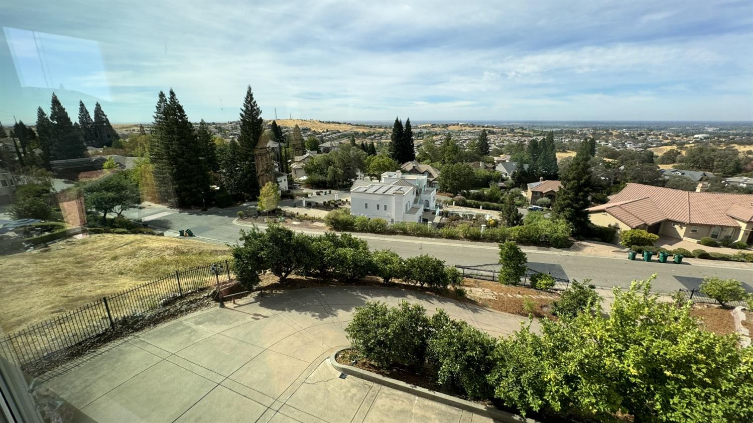 Detail Gallery Image 67 of 99 For 521 Montridge Way, El Dorado Hills,  CA 95762 - 5 Beds | 4/1 Baths