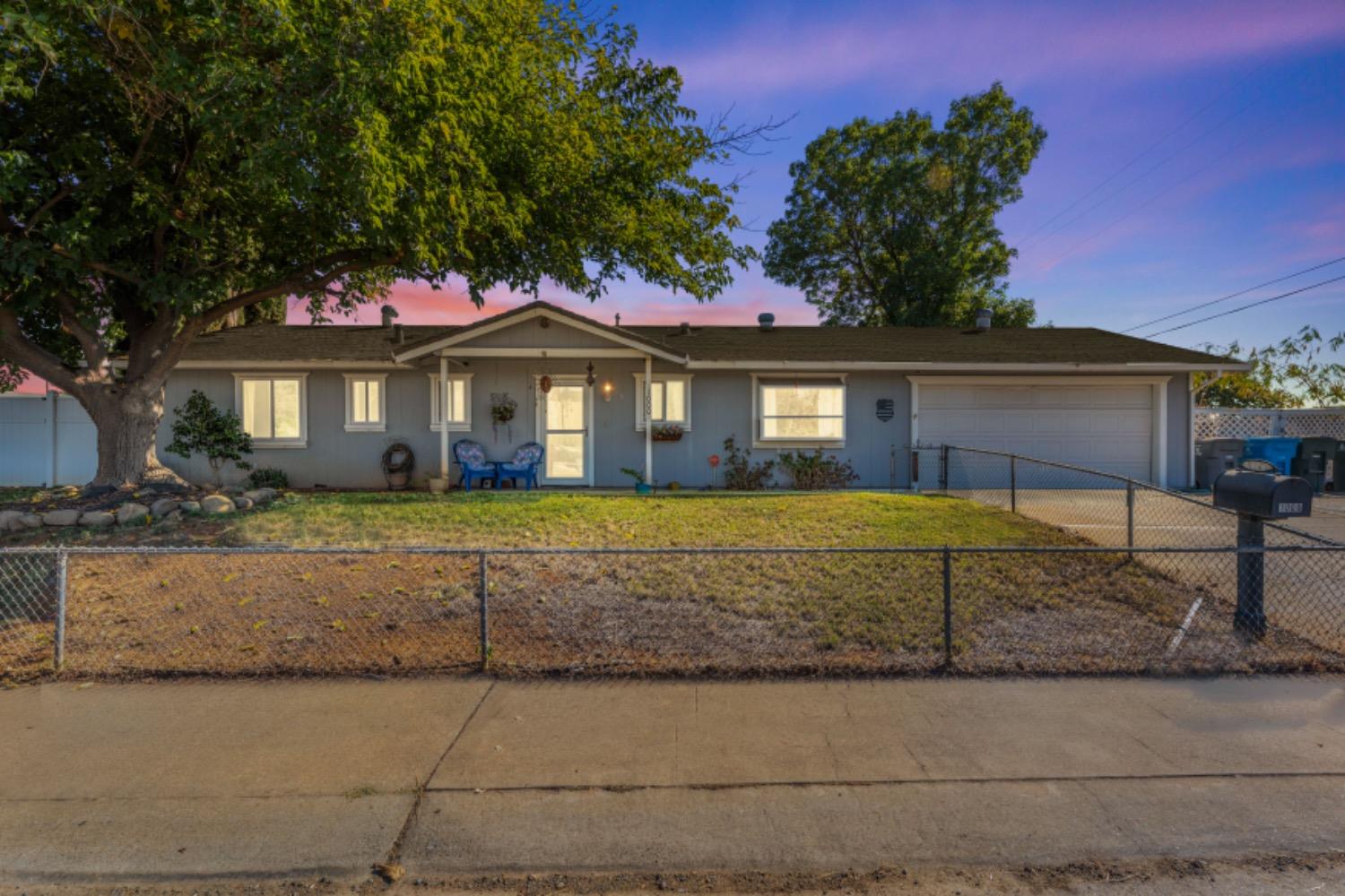 Detail Gallery Image 1 of 1 For 1000 Wheatland Rd, Wheatland,  CA 95692 - 3 Beds | 2 Baths