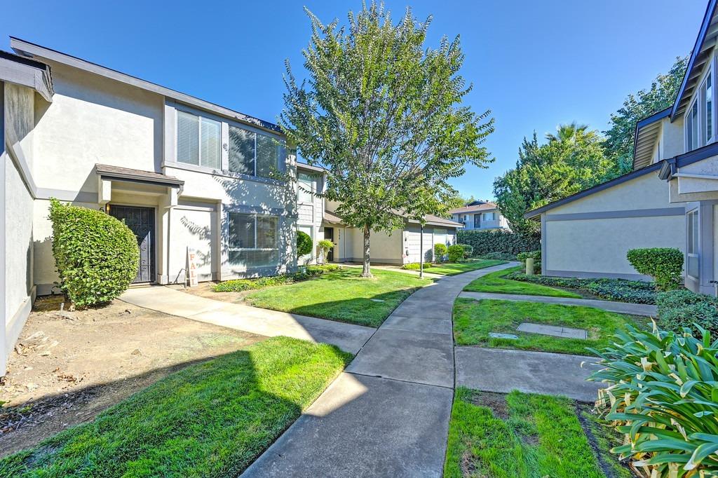 Detail Gallery Image 3 of 41 For 6364 Port Gibson Ct, Citrus Heights,  CA 95621 - 3 Beds | 1/1 Baths