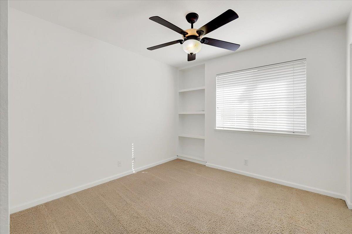 Detail Gallery Image 17 of 41 For 1651 Blanchard Dr, Roseville,  CA 95747 - 3 Beds | 2/1 Baths