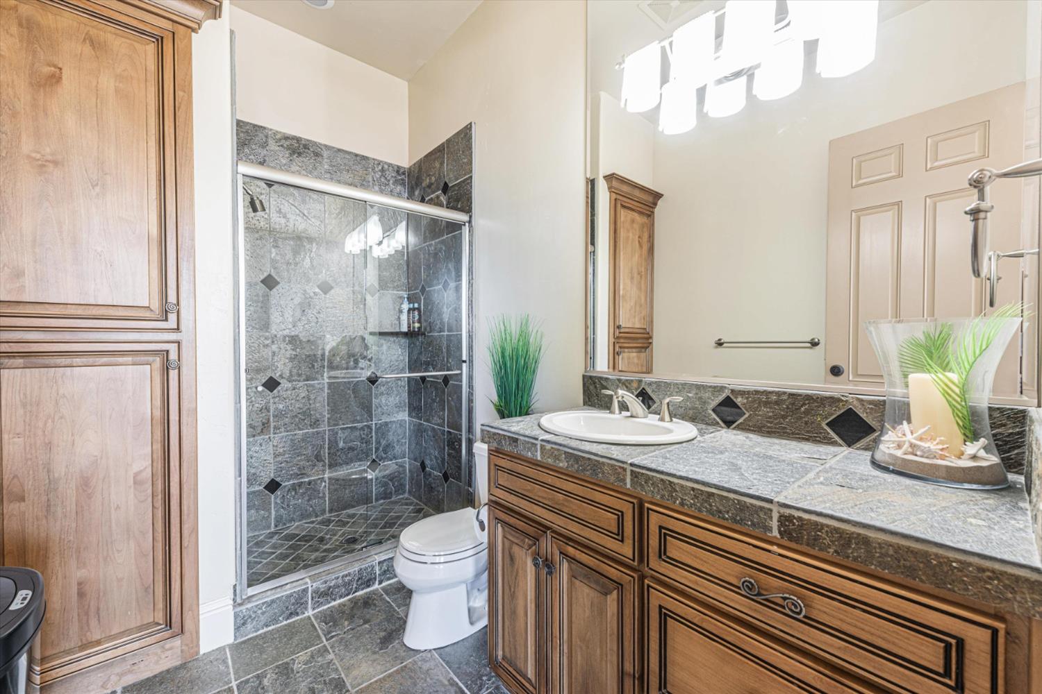 Detail Gallery Image 33 of 60 For 280 Powers Dr, El Dorado Hills,  CA 95762 - 4 Beds | 4/1 Baths