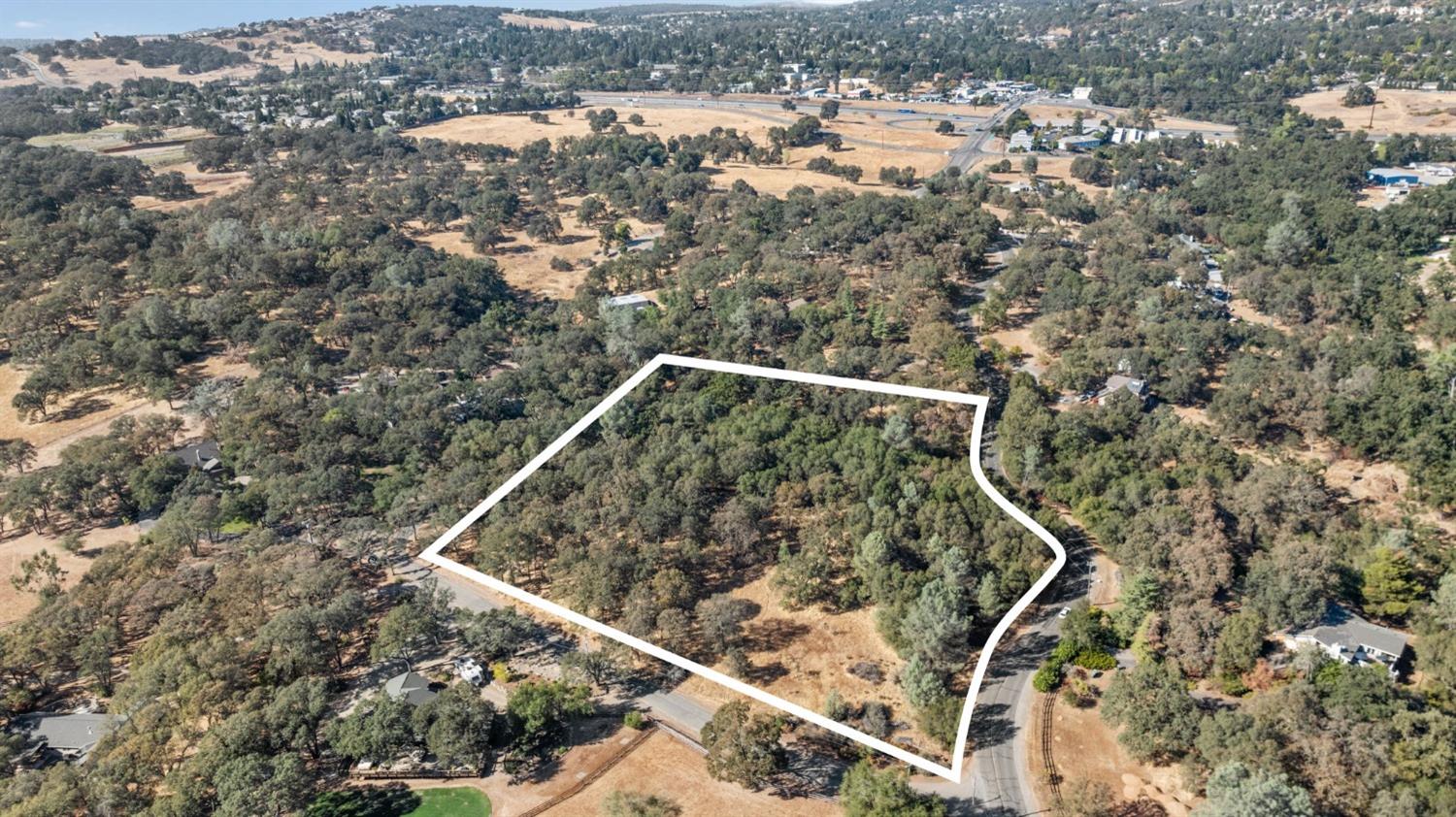 Dove Meadow Court, Cameron Park, California image 3
