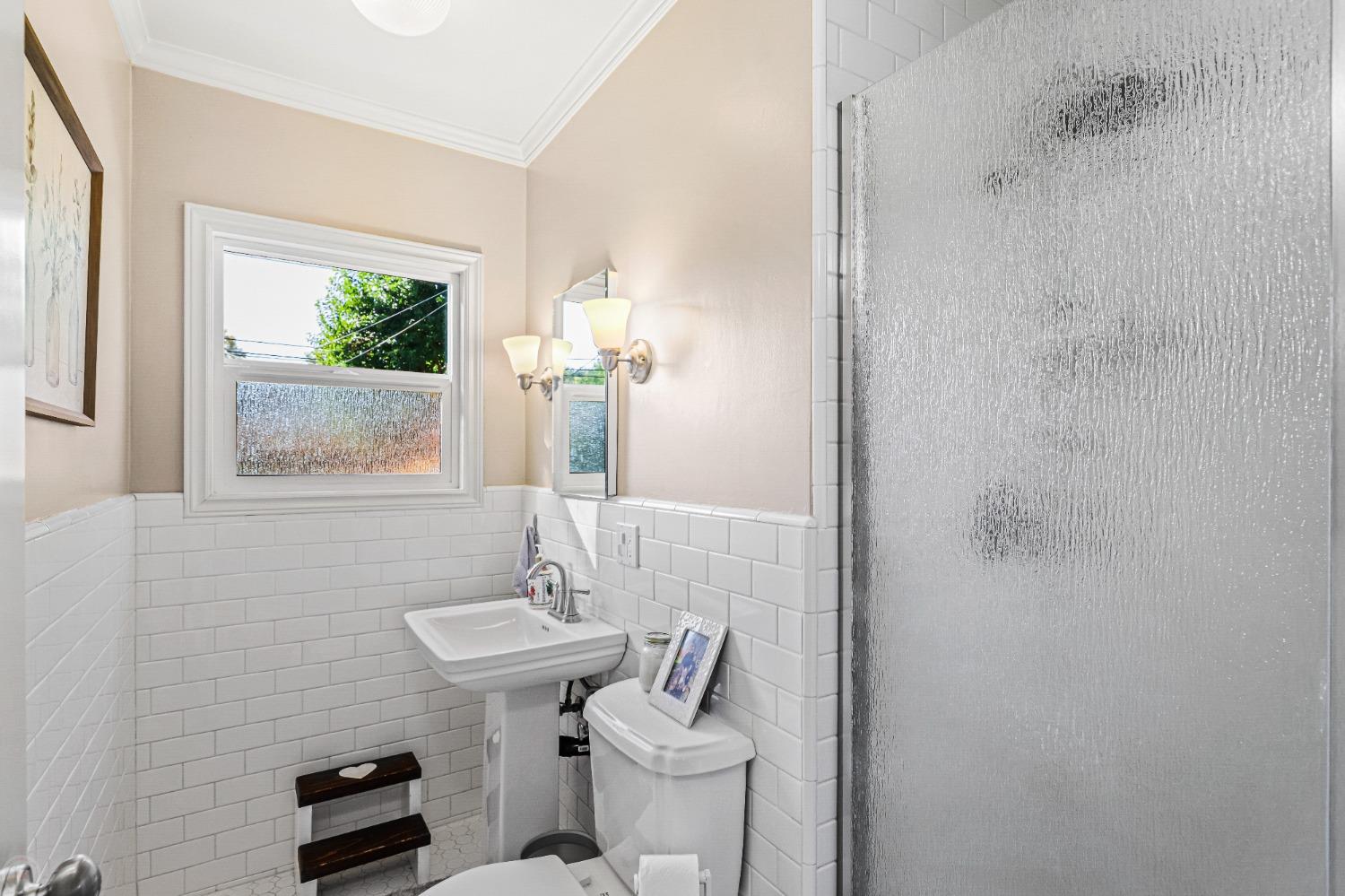 Detail Gallery Image 25 of 44 For 248 E Hollywood Ave, Tracy,  CA 95376 - 2 Beds | 2 Baths