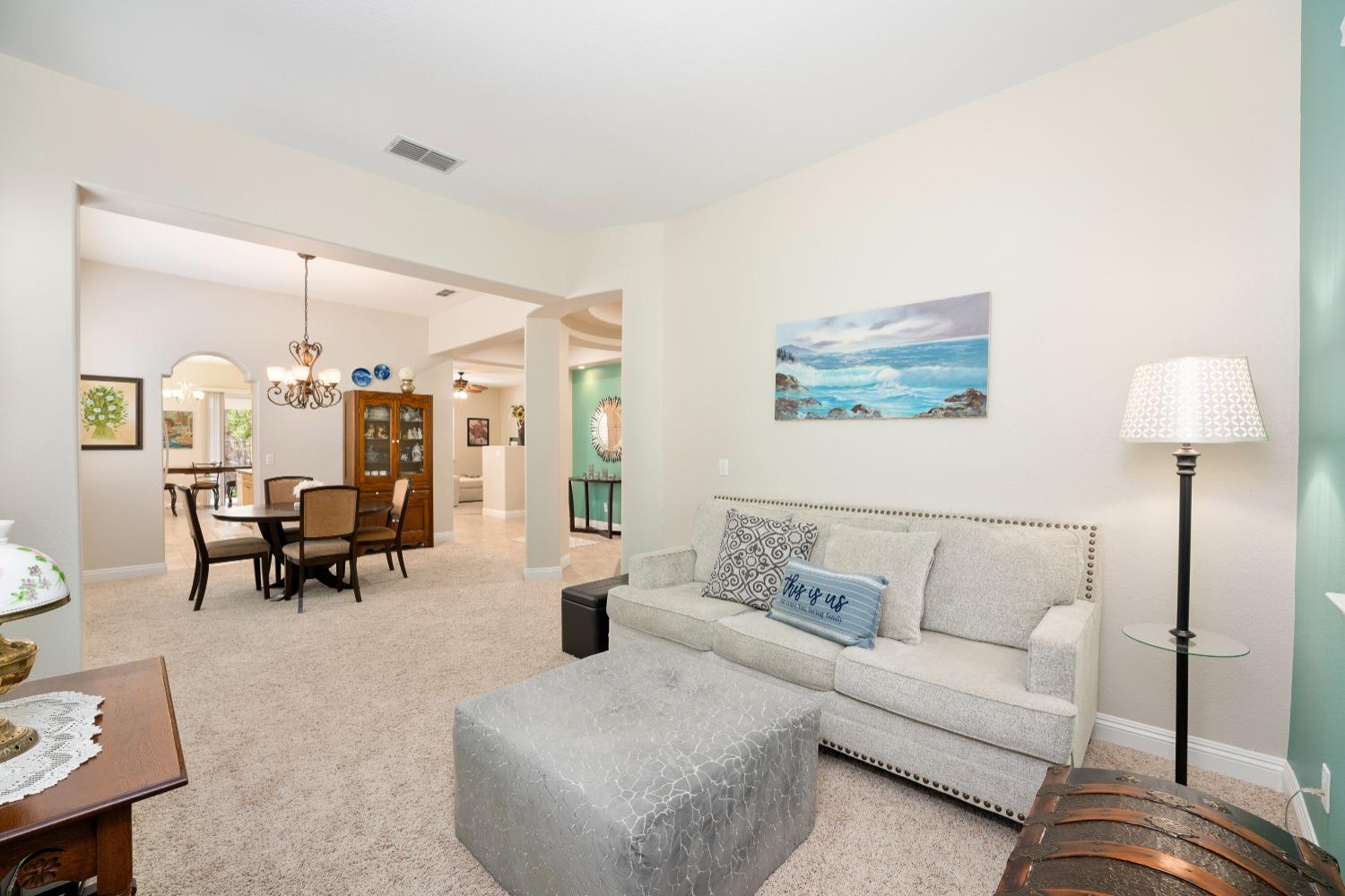 Detail Gallery Image 11 of 42 For 7105 Cinnamon Teal Way, El Dorado Hills,  CA 95762 - 4 Beds | 2 Baths