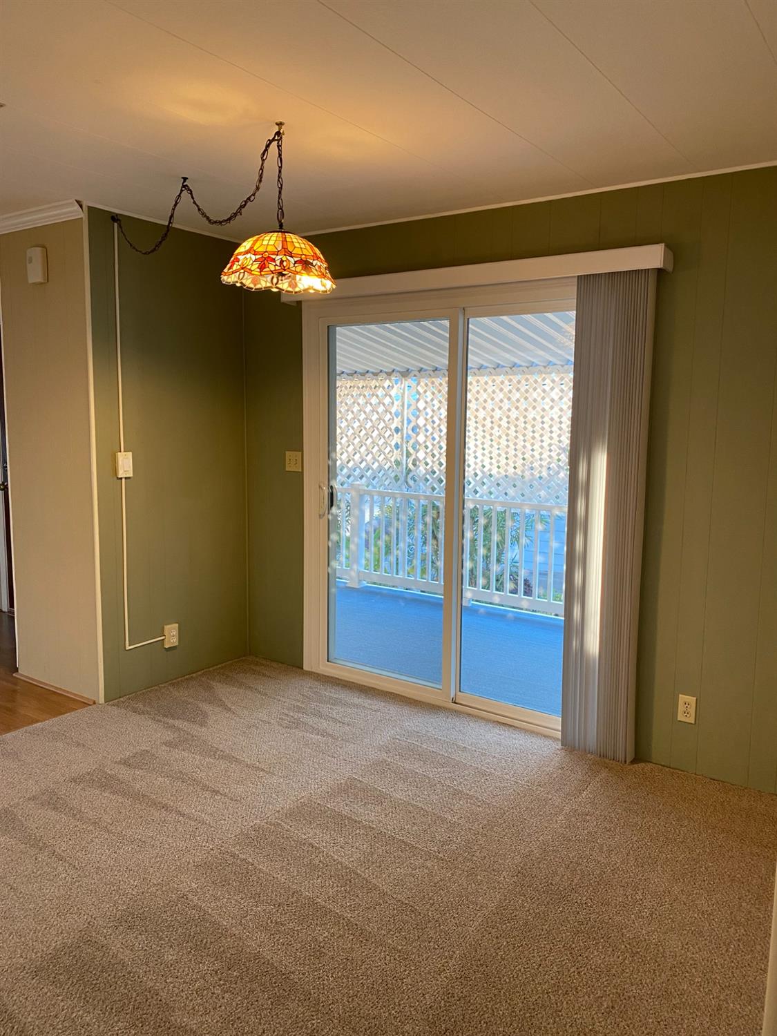 Detail Gallery Image 11 of 50 For 283 Northwood Dr, Folsom,  CA 95630 - 2 Beds | 2 Baths