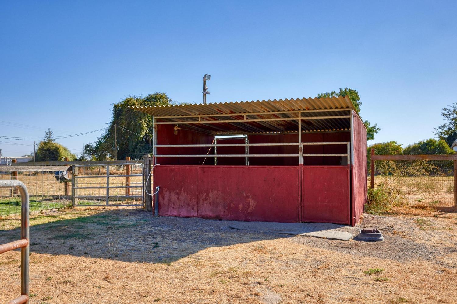 Detail Gallery Image 42 of 45 For 13111 Escalon Bellota Rd, Escalon,  CA 95320 - 4 Beds | 2 Baths